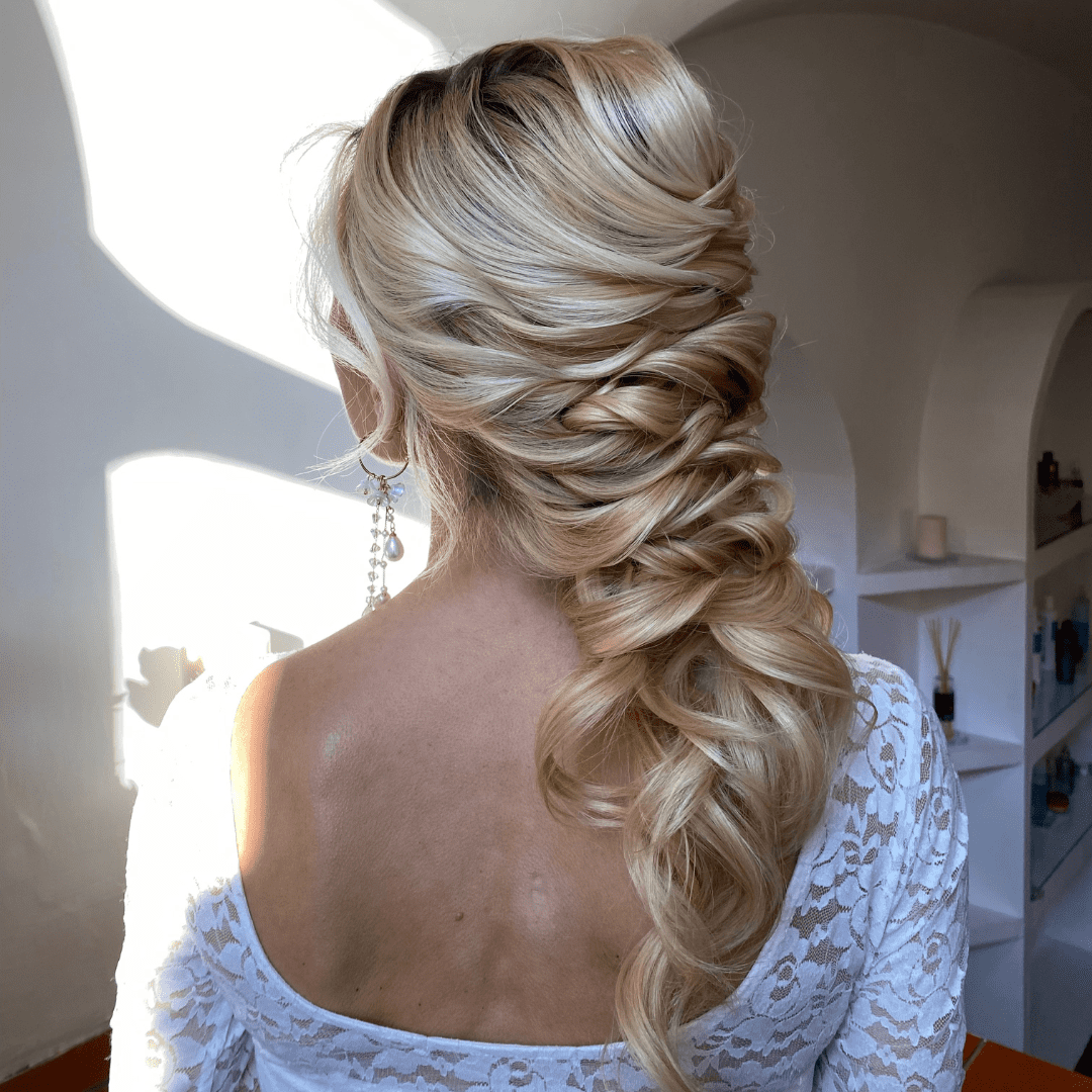 Bridal hairstyle semi-bonded long hair